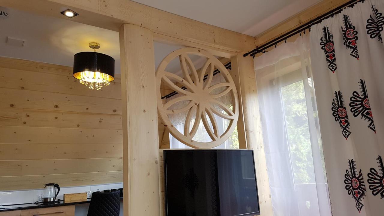 Villa Fortuna - Regionalne Apartamenty & Spa - Sauna, Grill, Jacuzzi Z Widokiem Na Tatry ซาโกปาเน ภายนอก รูปภาพ