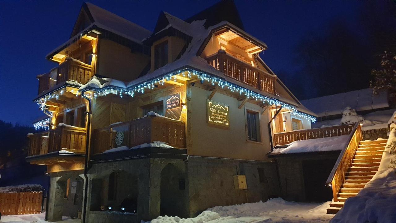 Villa Fortuna - Regionalne Apartamenty & Spa - Sauna, Grill, Jacuzzi Z Widokiem Na Tatry ซาโกปาเน ภายนอก รูปภาพ